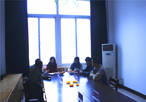 学生干部、干事代表访谈